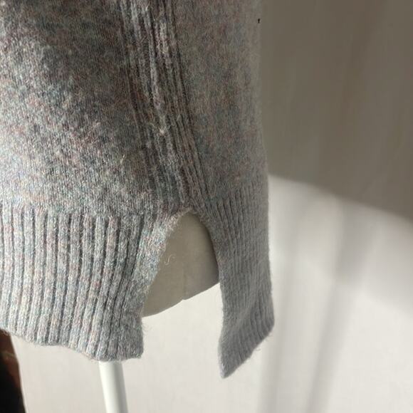 J crew merino wool blue multi color sweater - Picture 3 of 8